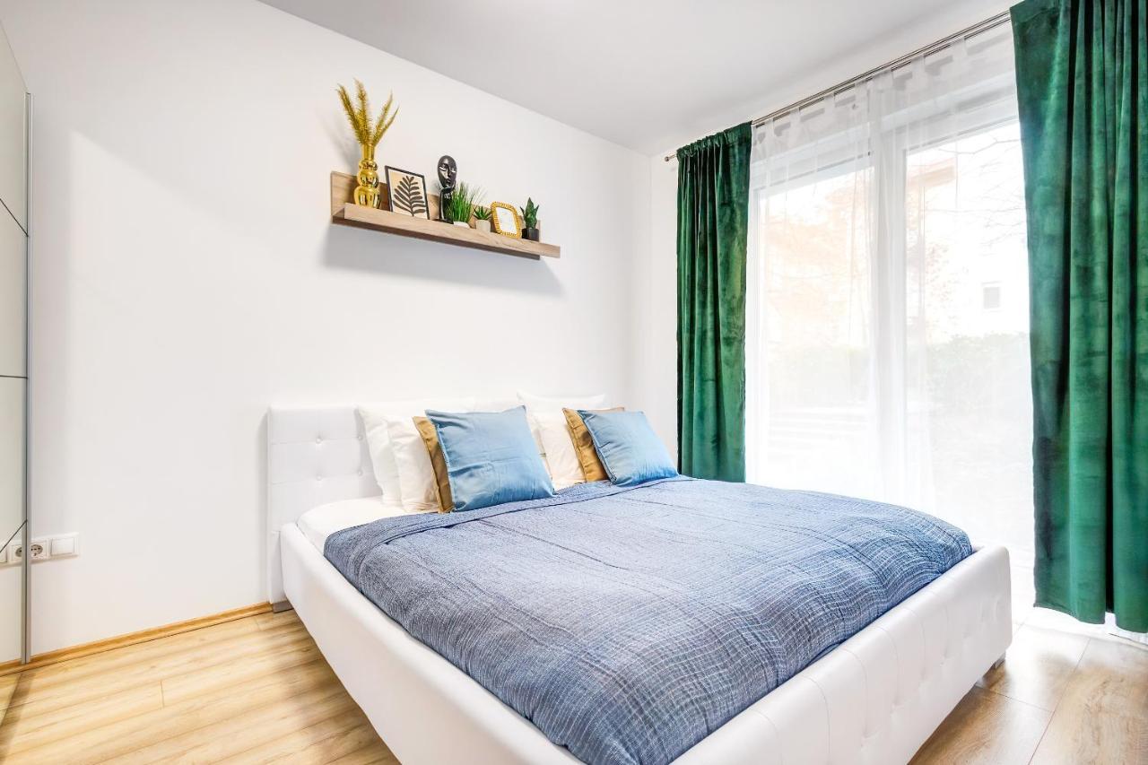 Tranquil With Free Parking And Garden Connection In The Downtown Apartman Budapest